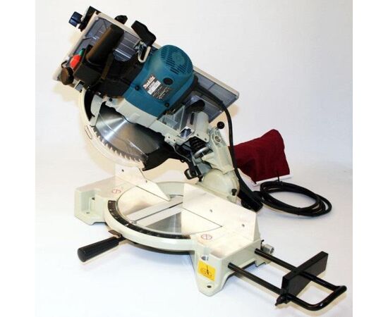  Торцовочная пила Makita LH1040F 