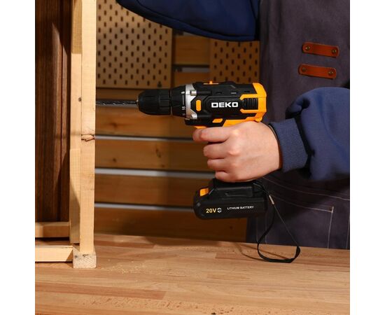  Дрель-шуруповерт DEKO Banger 20V One+ (083-1042) 20В, 1x1.5Ач 