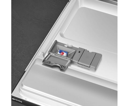  Встраиваемая посудомоечная машина Smeg STL362DQ 