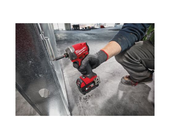  Винтоверт импульсный Milwaukee M18 FID3-0 (4933498061) без АКБ и ЗУ 